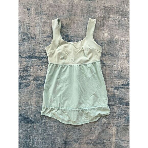 Lululemon Run: Chase Me Tank in Aquamarine Size 4 - Picture 8 of 9
